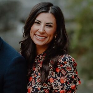 Meet your Posher, Cristina